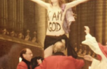 Cologne – Profanation de la Messe de minuit par une Femen