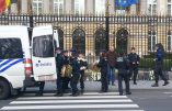 La Belgique a voté l’euthanasie des enfants – Quelques sentinelles ont déposé des couronnes mortuaires devant le Sénat