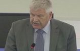 L’eurodéputé Udo Voigt prend la défense de Dieudonné à la tribune du Parlement européen : « Violations des droits de l’homme en Europe ? L’Europe devrait commencer par balayer le pas de sa porte »