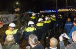 Pays-Bas : le peuple en colère contre l’implantation d’un centre pour immigrés à Heesch