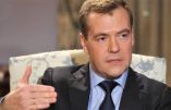 La politique migratoire européenne est un « fiasco épouvantable », déclare le premier ministre russe Dmitri Medvedev