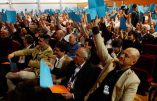 Quand Robert Ménard met “le Petit Journal” en boîte au congrès de Béziers