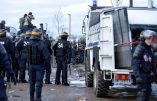 Tristement banal : encore des affrontements entre immigrés et policiers à Calais