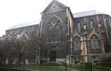 A Lyon, l’association « Les amis du Bon Pasteur et de Saint Bernard de Lyon » tente de sauver l’Eglise Saint Bernard de Lyon depuis le début de l’année 2003