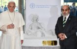 Devinez que représente la statue offerte par le pape à l’ONU