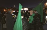 Une manifestation contre l’esclavagisme au cri de “BHL assassin”