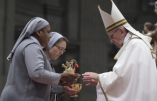 Le pape François entérine une autre dérive conciliaire : le « ministère » des femmes