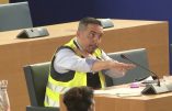 Montpellier – Un élu en gilet jaune fait la quenelle et refuse de voter la subvention à la gay pride locale