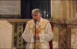 Courage et clairvoyance de M. l’abbé Denis Puga qui appelle à la résistance