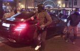 La voiture du Roi des Belges au milieu d’une émeute d’immigrés à Bruxelles