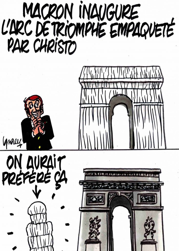 Ignace - Macron et l'Arc de triomphe empaqueté par Christo