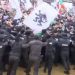 Les opposants à la dictature sanitaire assiègent le parlement bulgare
