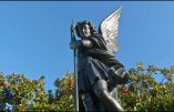 Les Sables d’Olonne : plus de 40.000 signatures contre le déboulonnage de la statue de Saint Michel