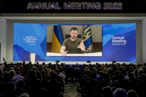 Zelensky, Davos et le manque de réalisme qui conduit à l’escalade guerrière