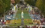 Le sanctuaire de Lourdes aux couleurs de la guerre américaine