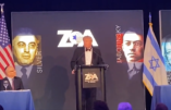 L’ancien président Donald Trump a reçu dimanche la plus haute distinction de l’Organisation sioniste d’Amérique – la médaille d’or Theodore Herzl