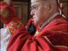 La guerre spirituelle que nous menons contre le monde, la chair et le diable a été gagnée sur la Croix, où Notre Seigneur et Dieu a vaincu l’ennemi.