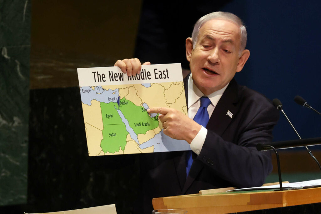 ONU, 22 septembre 2023, le premier ministre israélien Netanyahu montre la carte du Nouveau Moyen-Orient