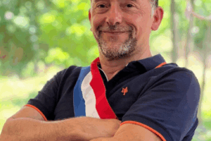 69 députés signent une proposition de loi pour supprimer la mention du sexe sur les cartes d’identité