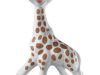 Sophie la girafe voyage à prix réduit, par Jacques Frantz